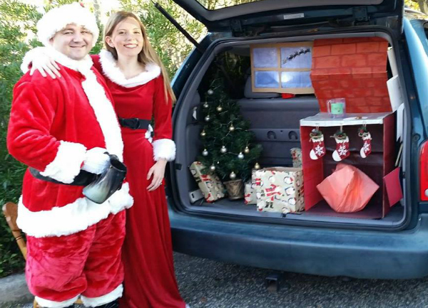 christmas themed trunk or treat